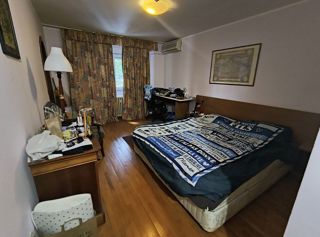 Garsoniera Spatioasa / 1 Decembrie 1918 / 5 minute Metrou /