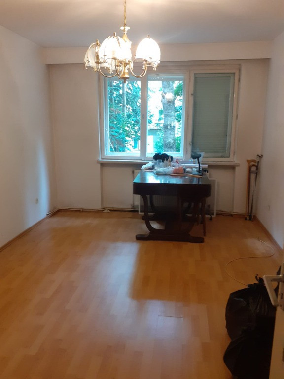 Slavici, 4 camere, etaj 1