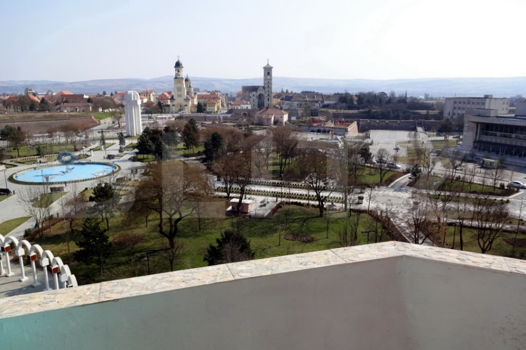 Apartament cu vedere spre Cetatea Alba Iulia-perfect pentru
