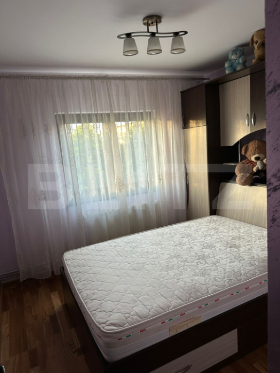 Apartament 3 camere, 64 mp, zona Nicolina