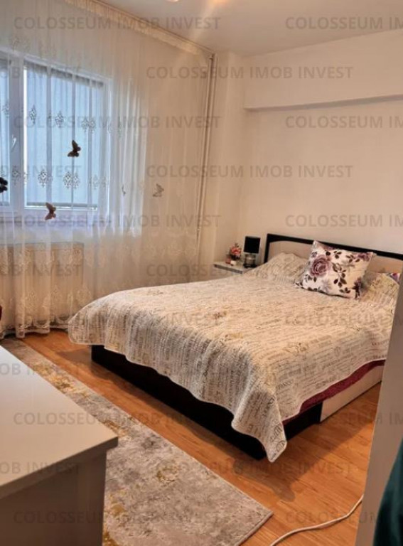 Apartament 2 camere, decomandat - zona Craiter