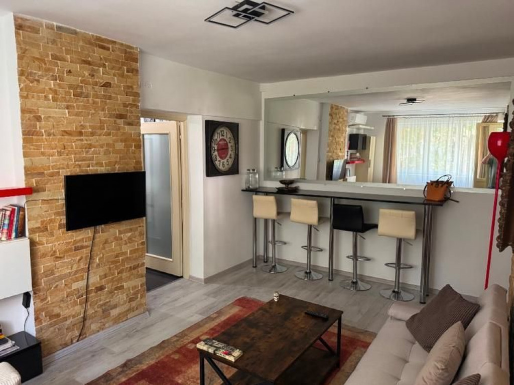 Inchiriere Apartament 3 camere-Ion Mihalache, Domenii, Me...