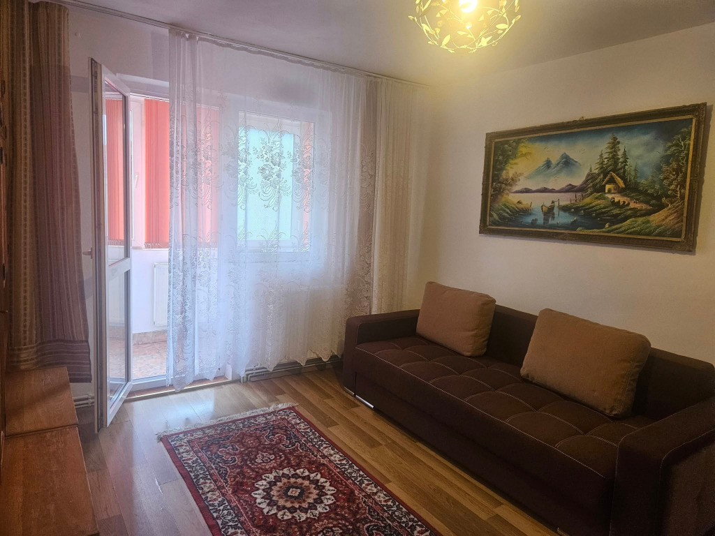 Apartament de 2 camere zona Centrul Civic