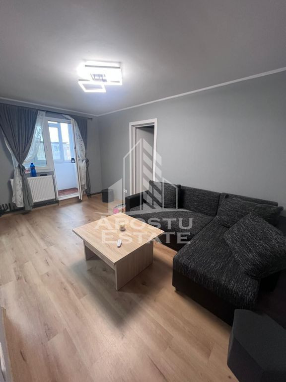 Apartament cu 2 camere , Zona Soarelui