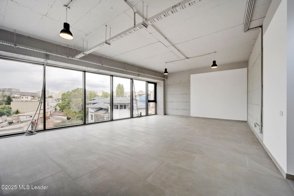 Spatiu birouri | 100 mp | Viitorului 136 | Forty Building