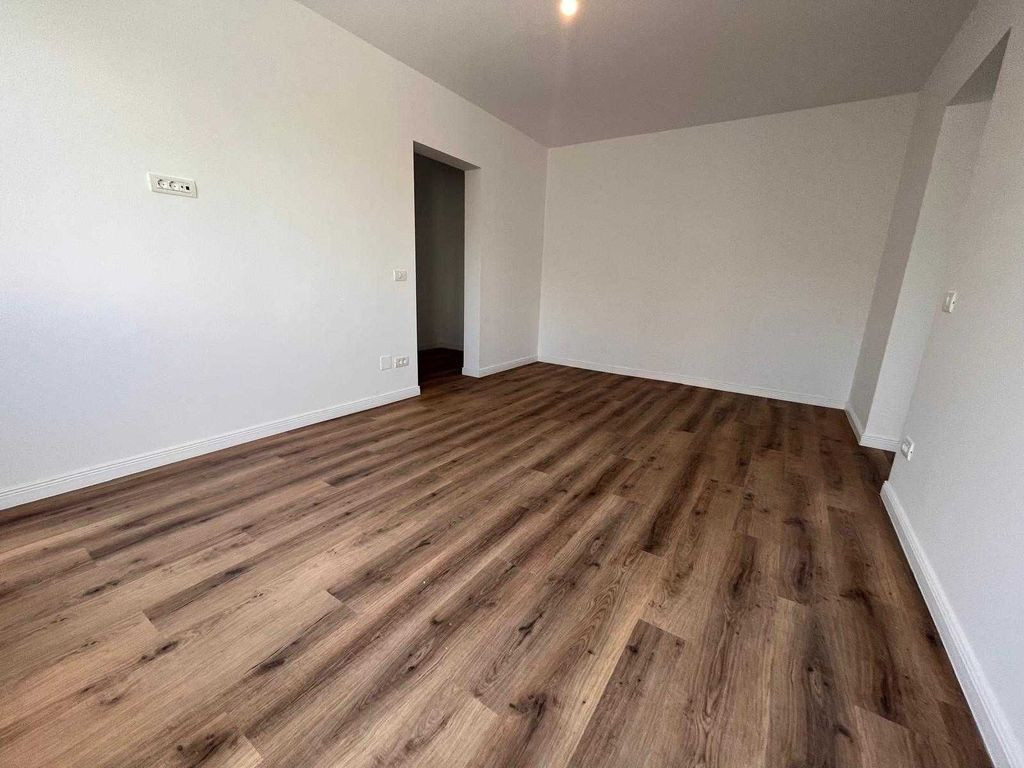 APARTAMENT 2 CAMERE, PARC I.O.R., RENOVAT