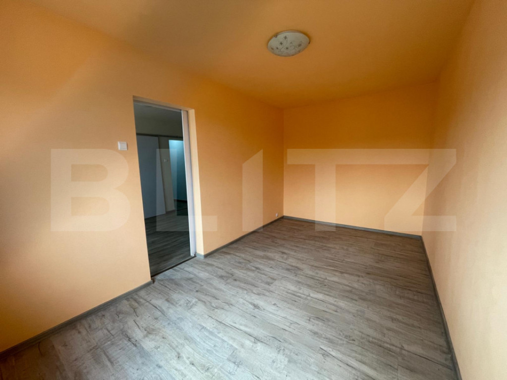 Apartament 3 camere, 72+8 mp, zona Fortuna