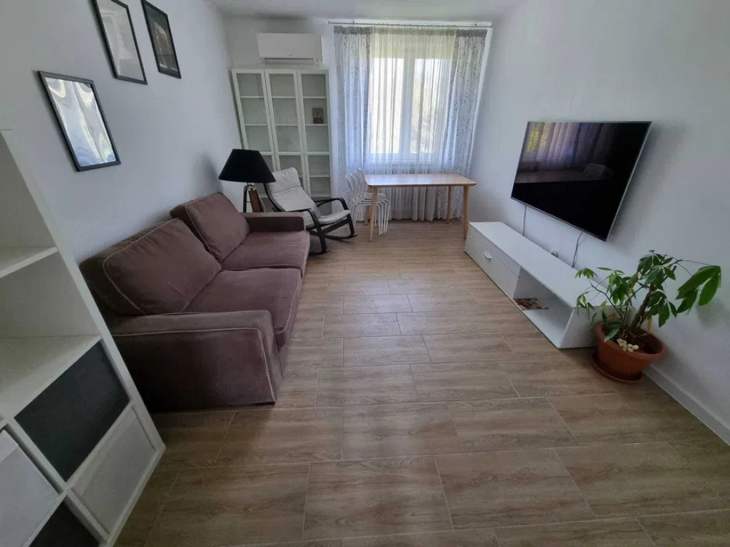 Apartament 3 camere/ Aleea Circului/ 500m metrou Stefan cel