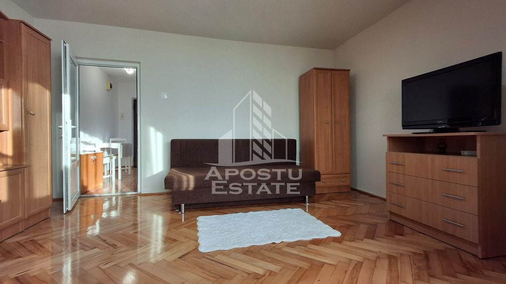 Apartament 1 Camera Decomandat cu Balcon Generos