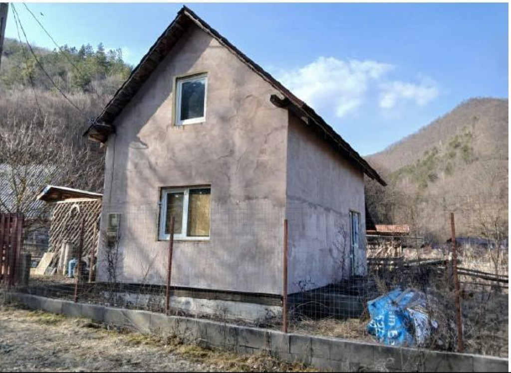 Casa si teren Localitatea Lunca Larga, judetul Alba