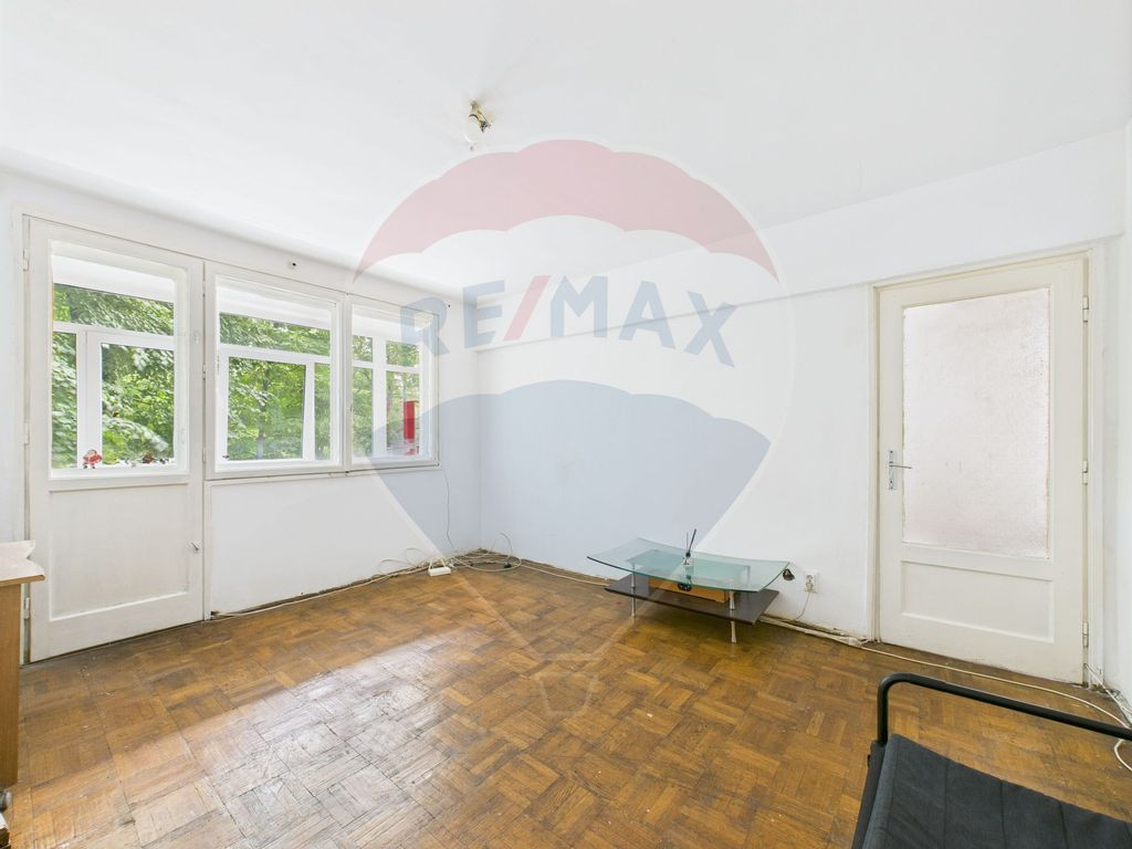 Apartament cu 3 camere de vanzare in zona Campia Libertatii