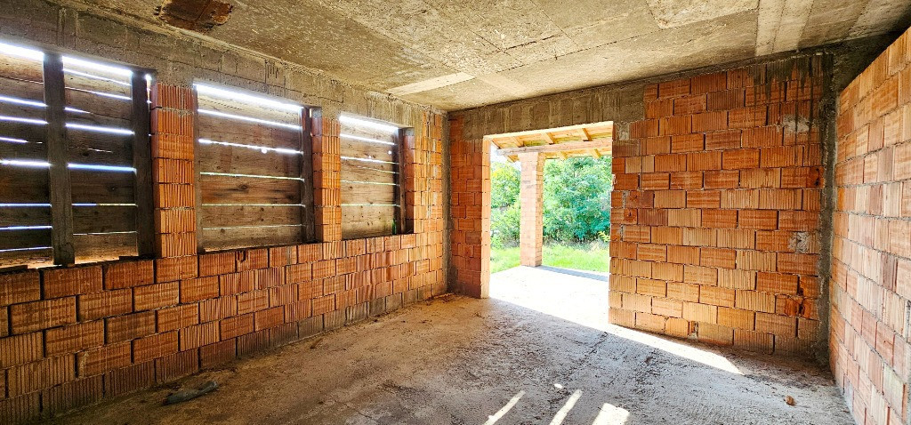 Casa de vânzare Piatra Neamț – cu view spre munte