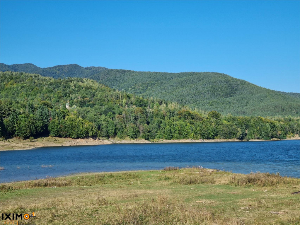 Teren Lac Poiana Uzului