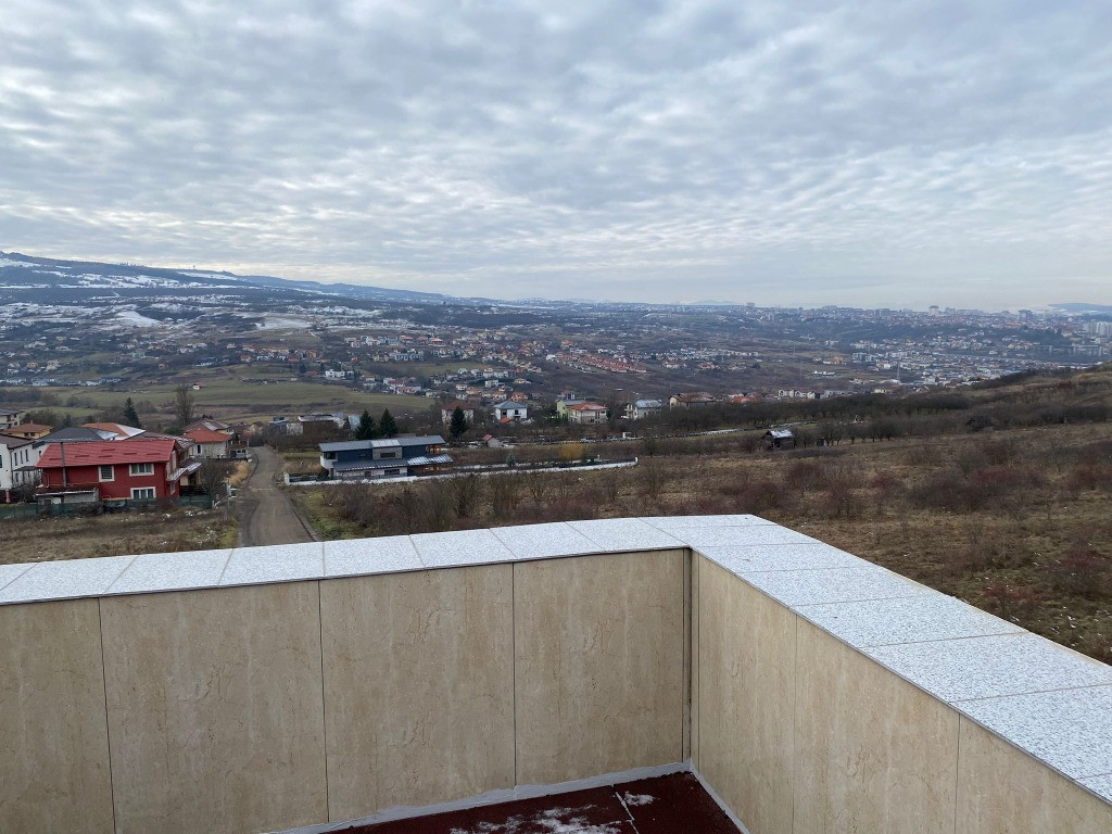 Casă elegantă de închiriat Borhanci Cluj – liniște, lumină și confort