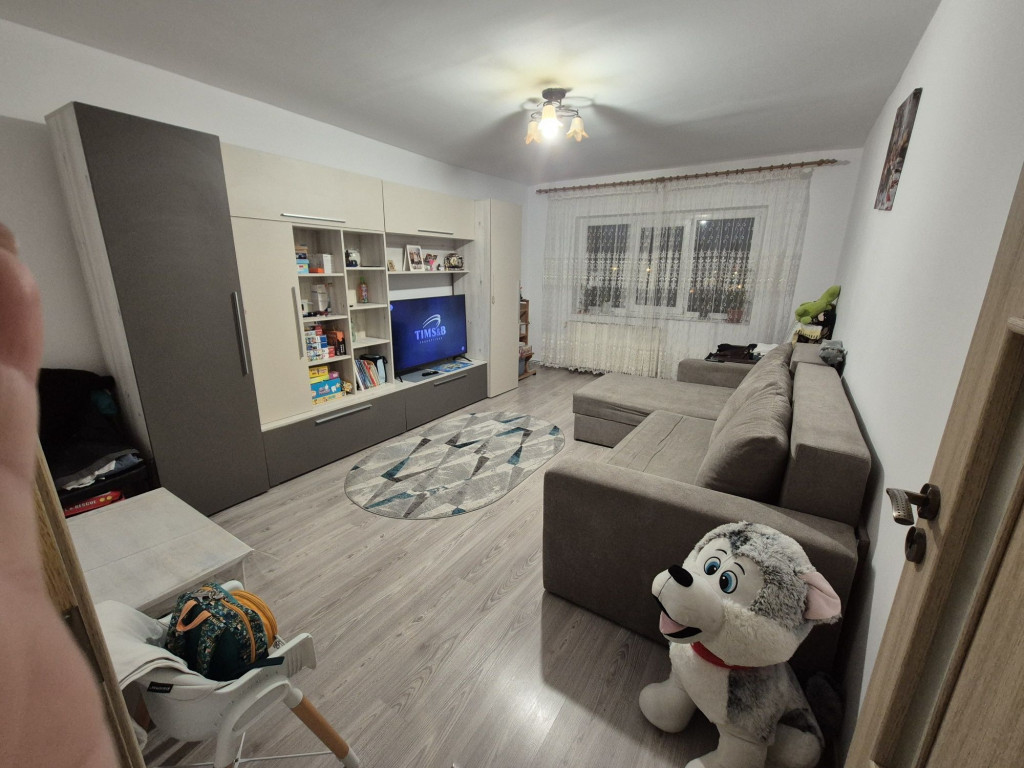 Apartament 2 camere decomandat etajul 2 Racadau