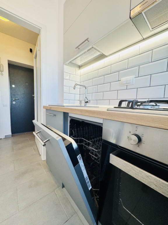 Apartament 3 camere, proaspat amenajat in Mihai Bravu-Obor-I