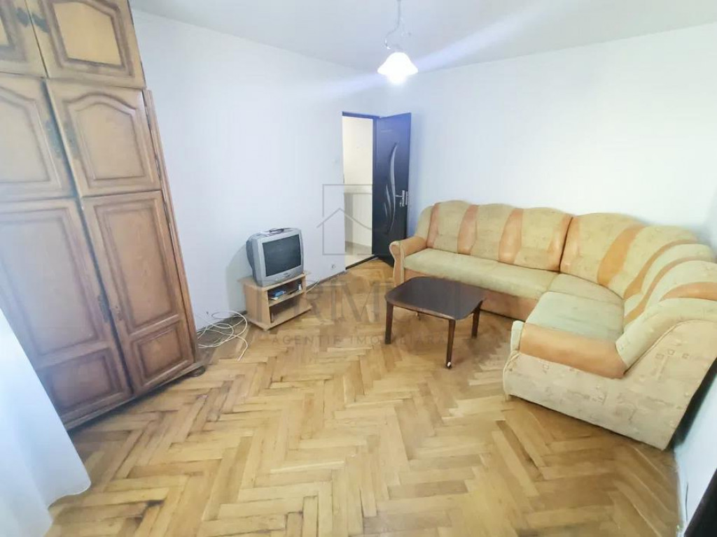 DACIA - 3 CAMERE - CENTRALA PROPRIE - BALCON - ETAJ 3