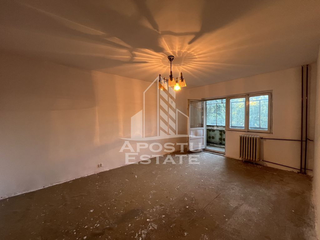 Apartament 3 camere pozitie excelenta