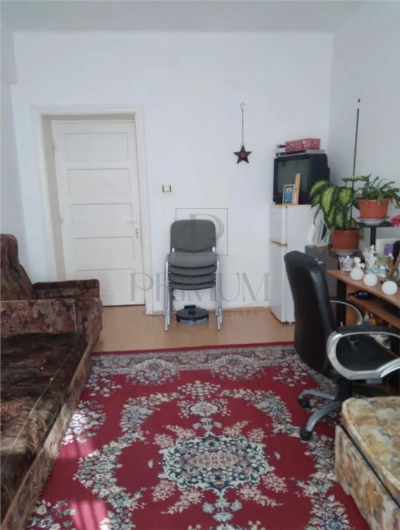 Zona Aeroport - 2 Camere - ETAJ 1 - Decomandat - Centrala pr