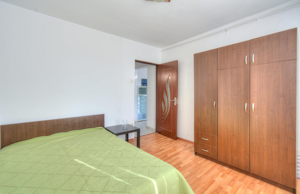 Apartament 2 camere decomandat Metrou Iancului - Avrig
