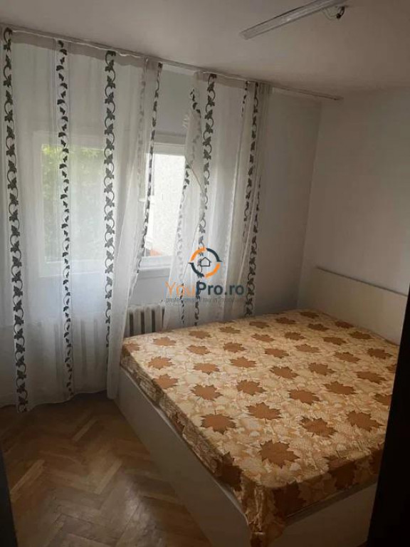 Apartament 2 camere decomandat etaj 4 zona Soarelui