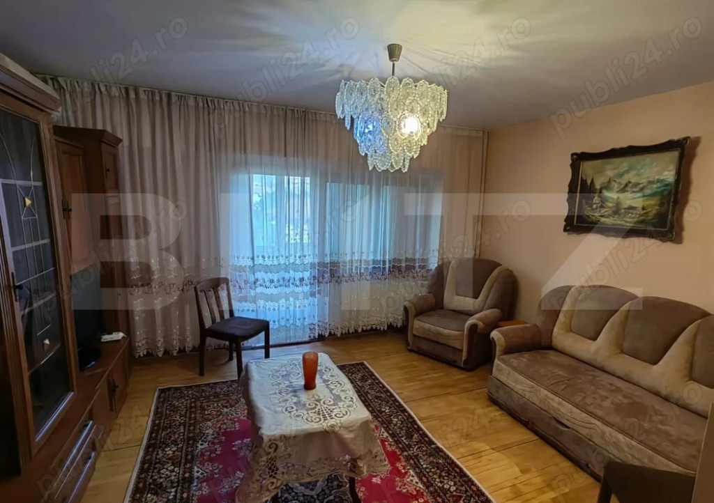 Garsonieră de închiriat, 45 mp, zona Cug