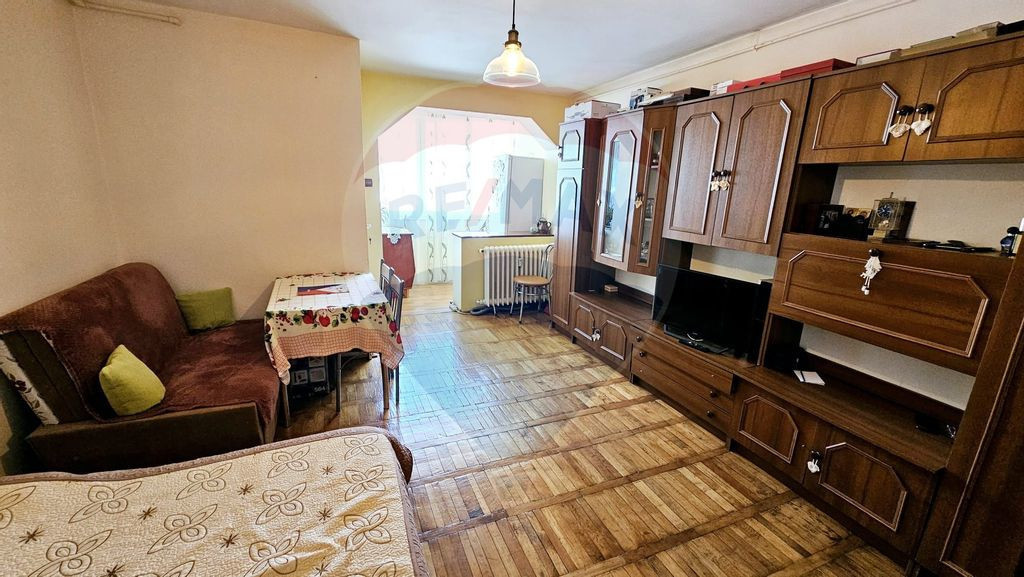 GARSONIERA decomandata, cu priveliste - DE VANZARE- BV/ s...