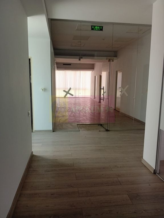 Birou open‑space 90 mp lângă Mall Prosper, Utilitat...