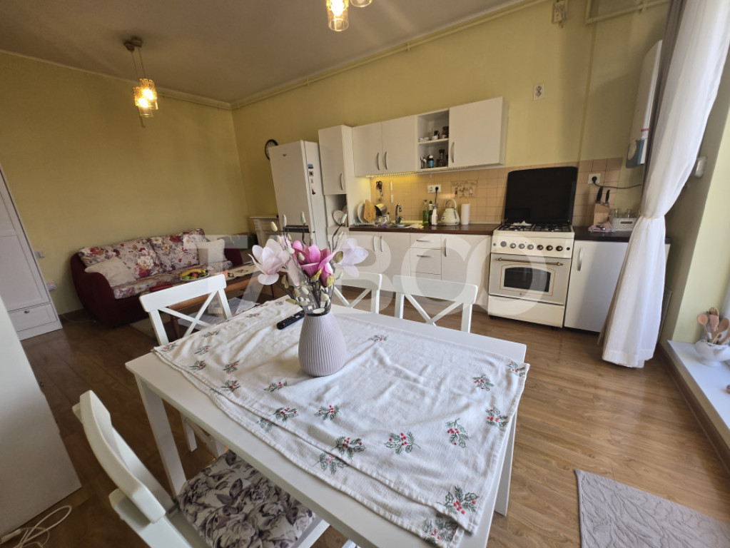 Apartament 2 camere 40mp de inchiriat decomandat zona Turnis