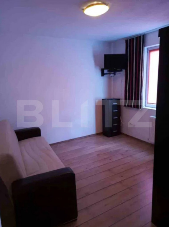 Apartament cu 1 camera + loc parcare, zona Turnișor