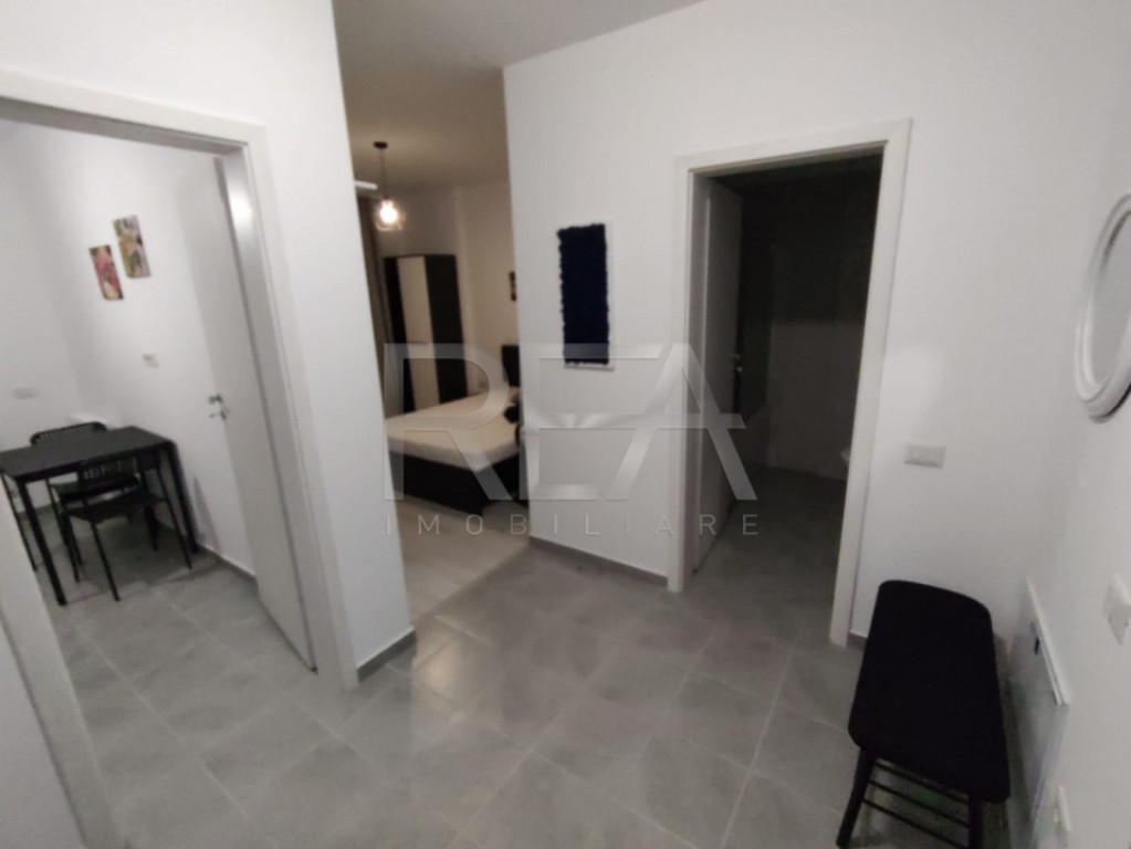 Garsoniera moderna - Zona Berceni