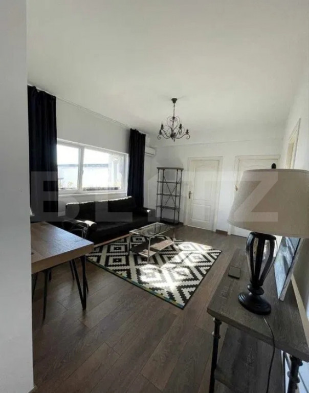 Apartament 82 mp, 2 dormitoare, 2 bai, living, laundry space