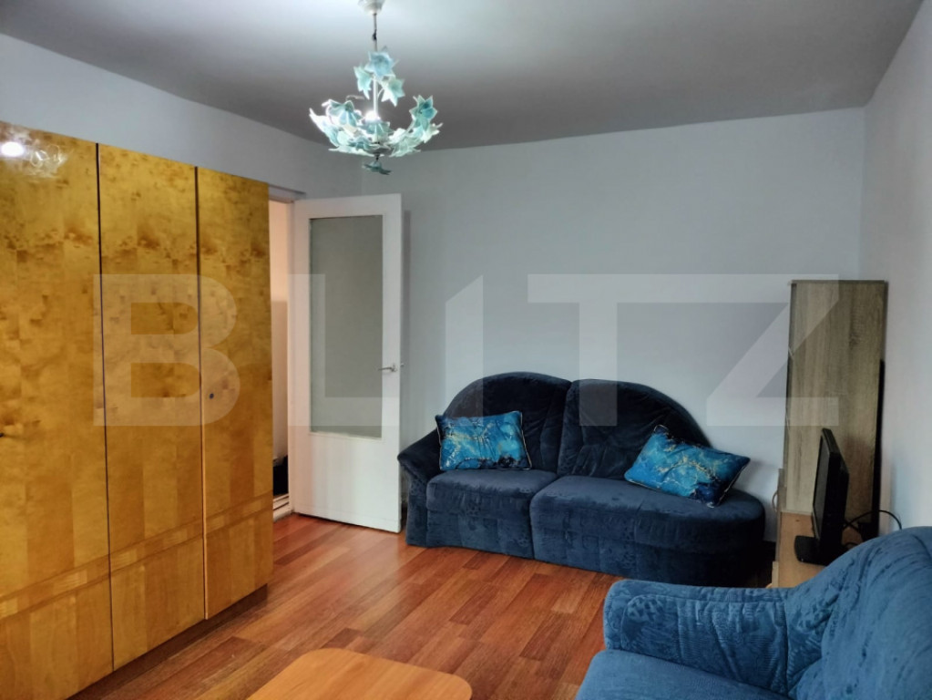 Apartament de inchiriat, 2 camere decomandat, mobilat și ut