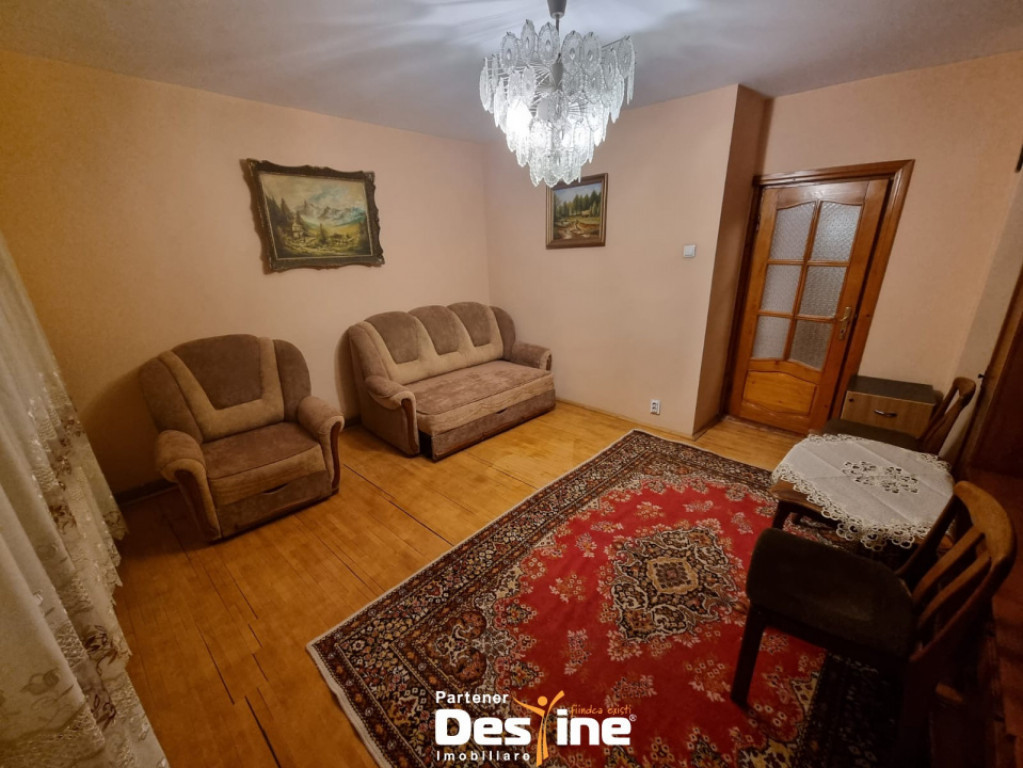 CUG - Apartament 1 cameră decomandat, mobilat și utilat
