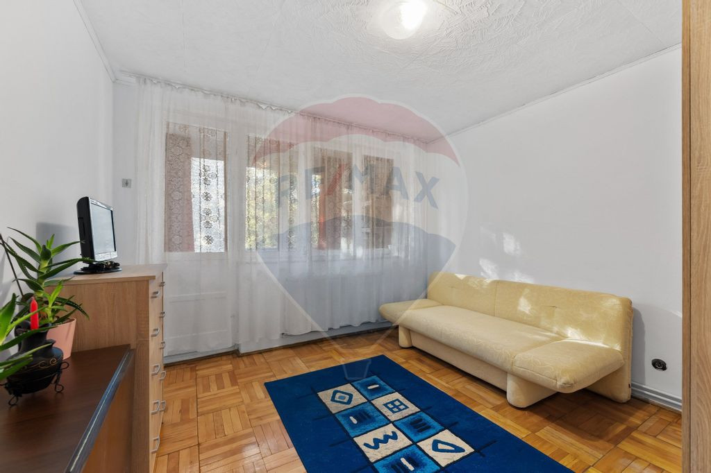 Apartament cu 2 camere de închiriat în zona Podgoria
