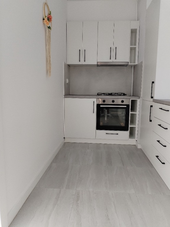 Apartament cu doua camere în zona Aurel Vlaicu