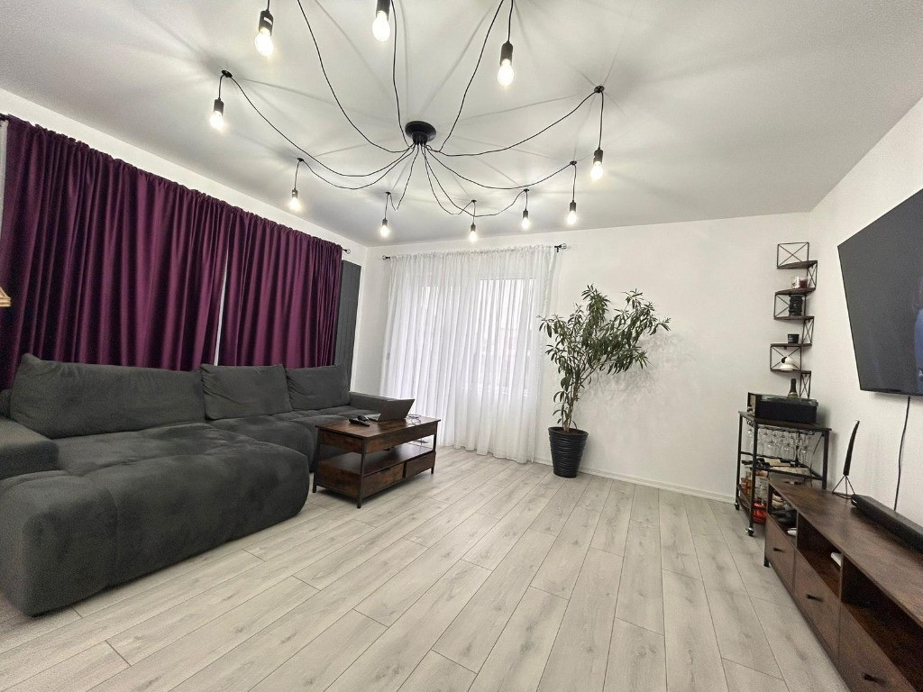 Casa gata de mutare Comuna Berceni, curte generoasa