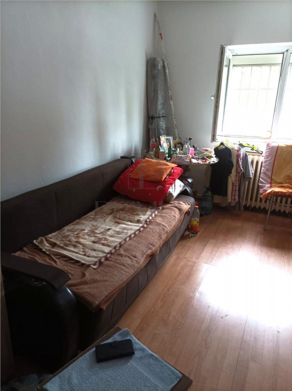 Garsoniera - Mobilata si Utilata - Parter - Zona Blascovici