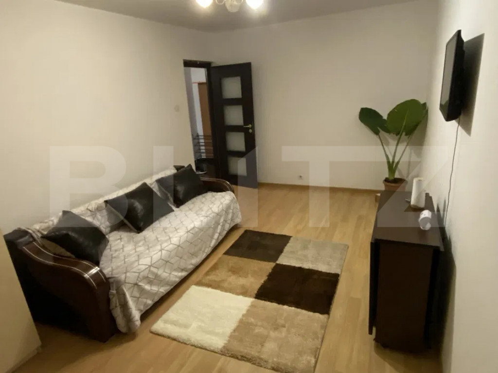 Apartament 2 camere de inchiriat, 45 mp, zona Centru-Palas