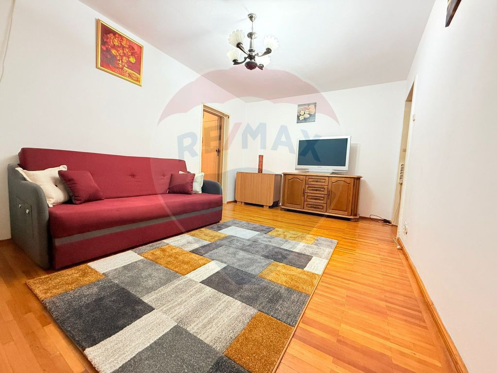 Apartament 3 camere de închiriat | Drumul Taberei | Loc ...