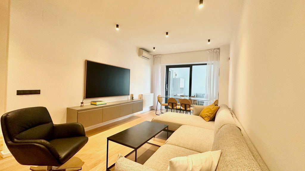 3 camere 95 mp | Upground | Pipera | Aviatiei | terasa 9 mp