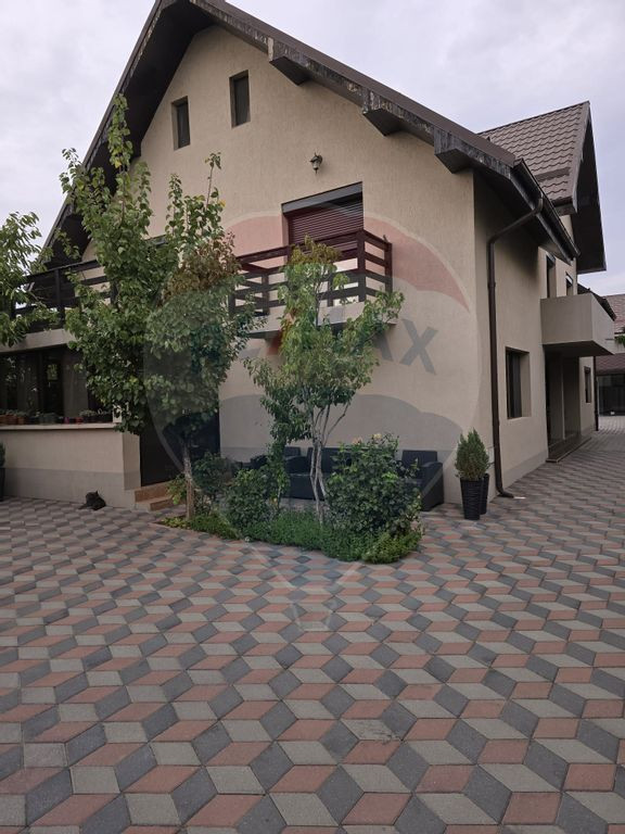 Duplex integral/separat in Slatina