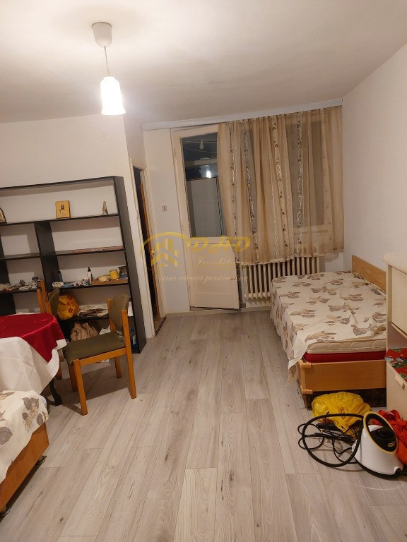 Garsoniera in Tatarasi - Flora