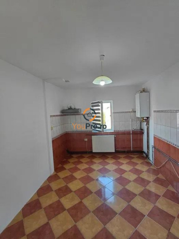 Apartament decomandat cu vedere pe doua parti si centrala p