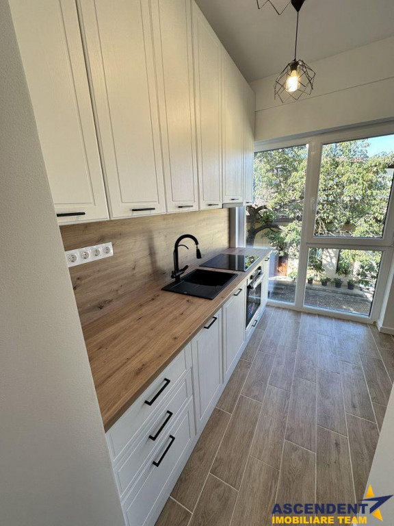 Prima ! Apartament cu 2 camere, totul nou, Central, Targu Mu