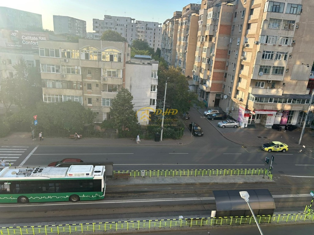 Apartament 3 camere zona Gării - Stația Bacinschi