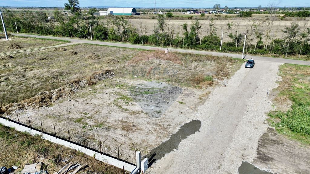 Teren Vanatori / Strada Salciei Cartier Liziera