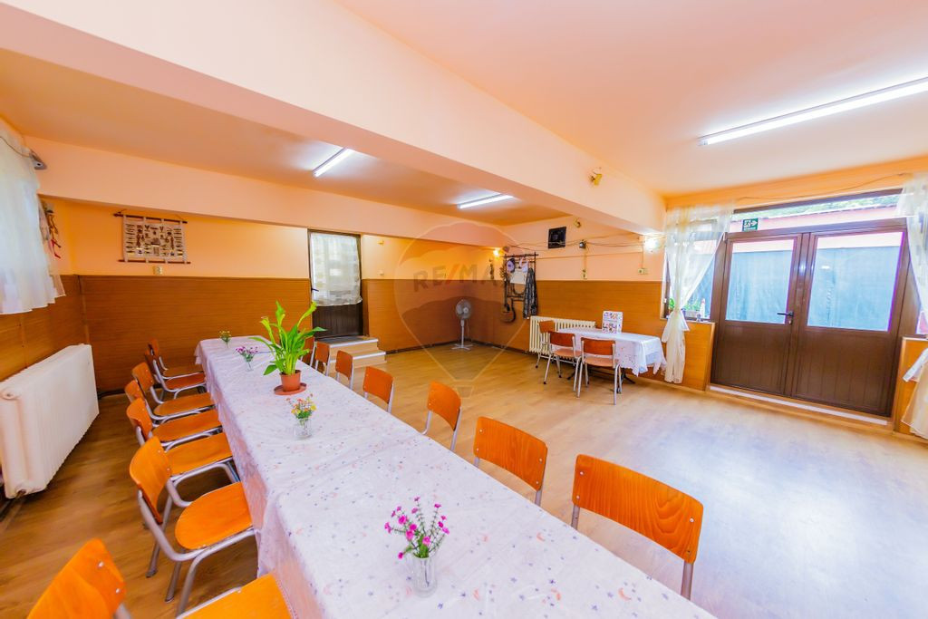 Spatiu Comercial de Vanzare sau schimb cu Apartamente