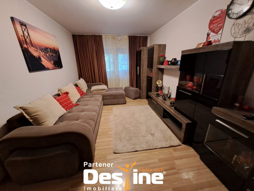ALEXANDRU CEL BUN - Apartament 3 camere , DECOMANDAT, 64.6 m