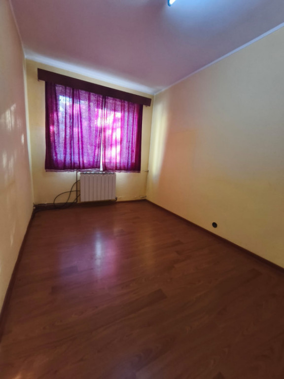 Apartament 3 camere, 61mp, zona Hurmuzachi, Radauti